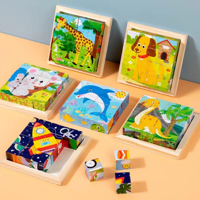 Puzzles cube en bois avec des illustrations colorées d'animaux et de fusées, conçu pour stimuler la créativité et la coordination des enfants.