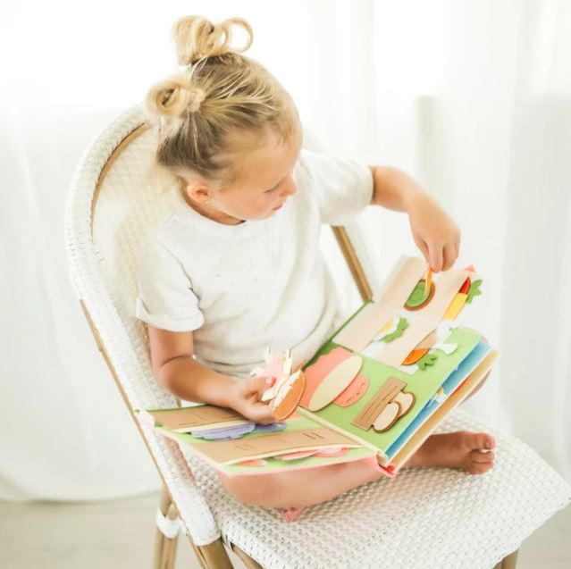 Livre en Tissu La Petite Maison Rose